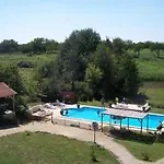 منتزه العطل L'hermitage Des 4 Saisons La Gonterie-Boulouneix